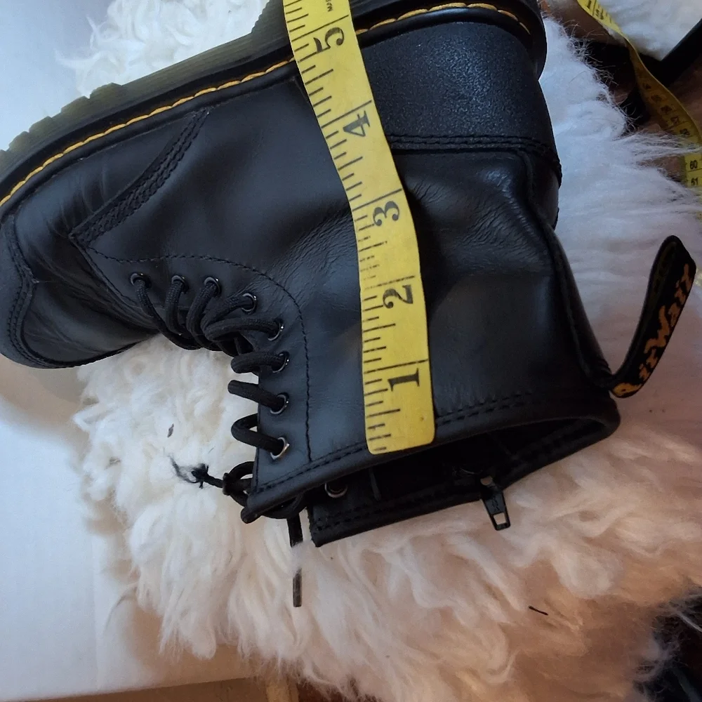 Dr. Martens 101 Black Leather Combat Boots 6 Eye Yellow Stitch Lace Up 5 - Picture 4 of 8
